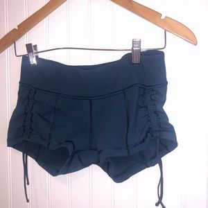 Brand new Lululemon running shorts!!